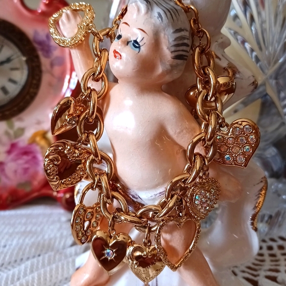 VALENTINE'S GIFT!😍 "KIRKS FOLLY" ALL HEARTS BRACELET WITH LOCKET! - Picture 14 of 14